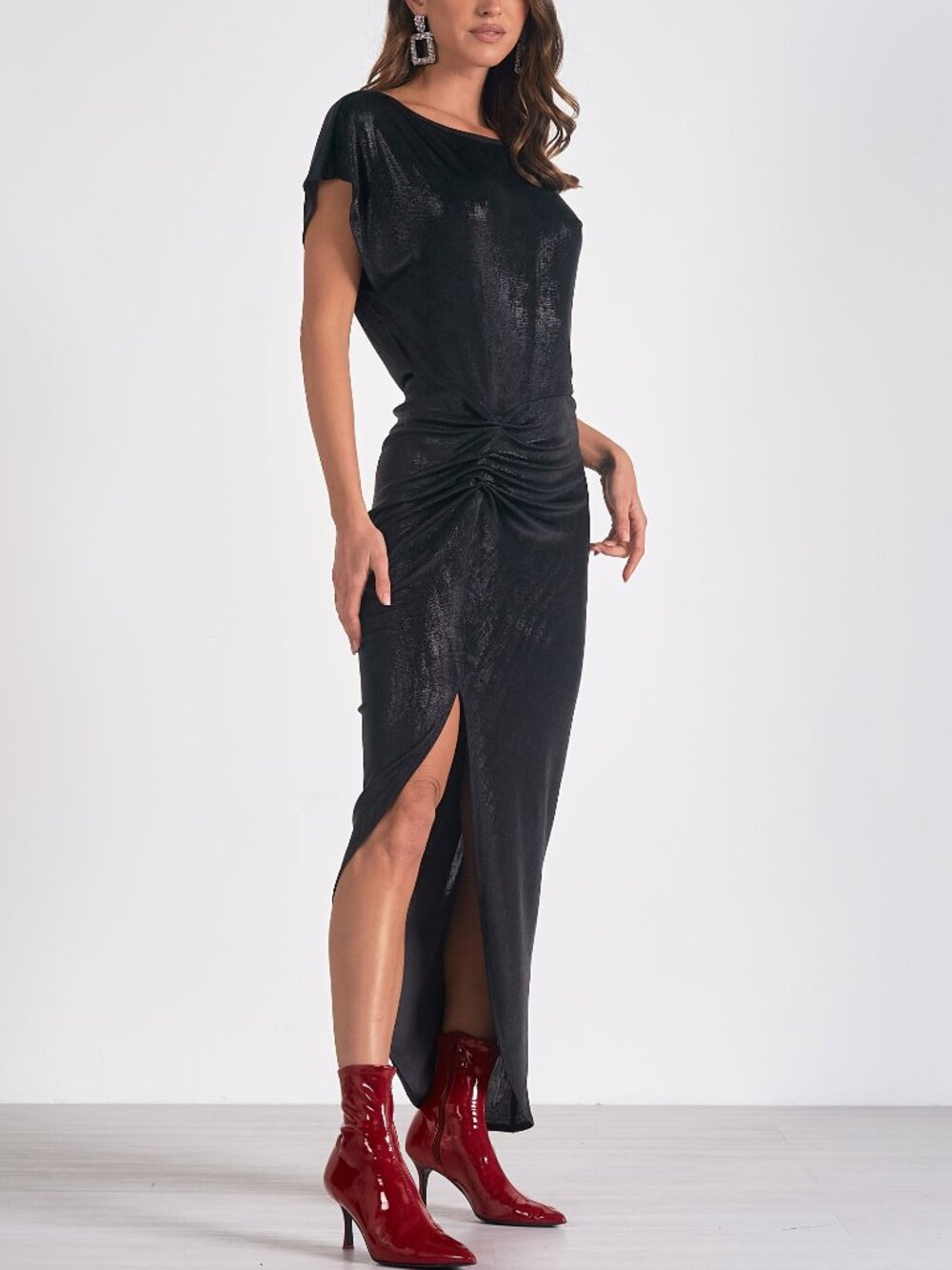 NWT Elan Olivia Midi Dress in Black